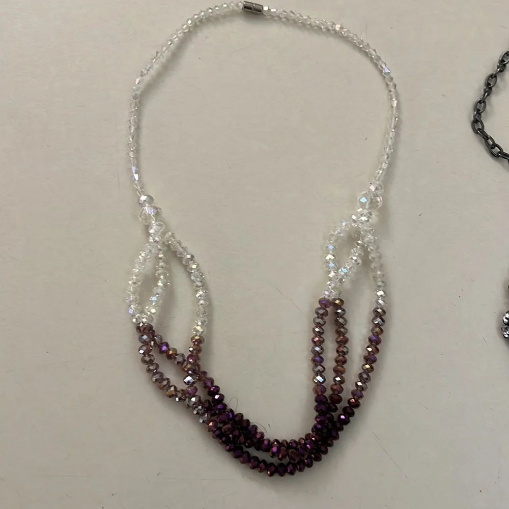 Two necklaces - Picture 2 of 4